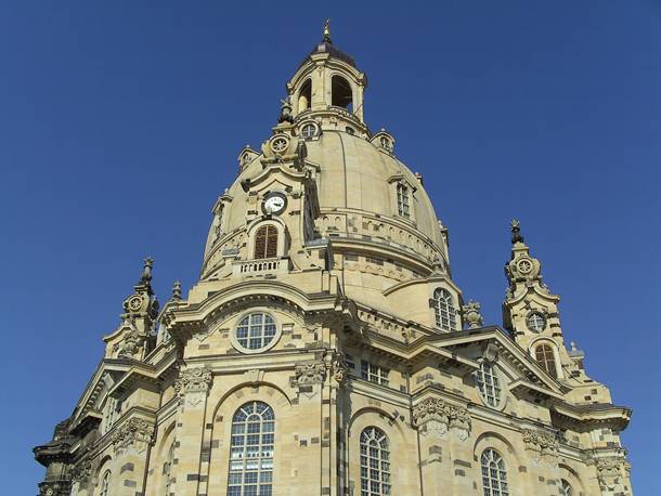 die Frauenkirche in Dresden
